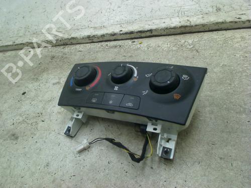 Used Climate control Climate control 34669812 34669812