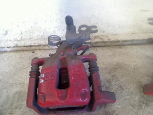 Used Right rear brake caliper Right rear brake caliper VW CADDY III Box Body/MPV (2KA, 2KH, 2CA, 2CH) 1.9 TDI (105 hp) 34672394 34672394