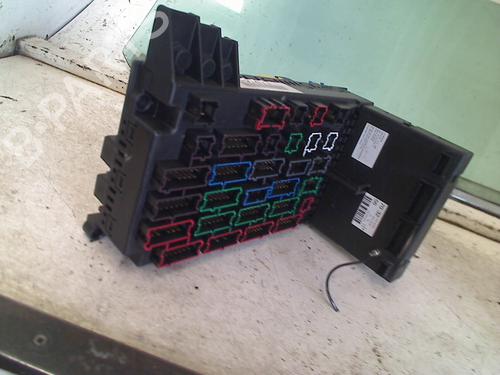 Used Fuse box Fuse box MERCEDES-BENZ M-CLASS (W163) ML 270 CDI (163.113) (163 hp) 34667824 34667824