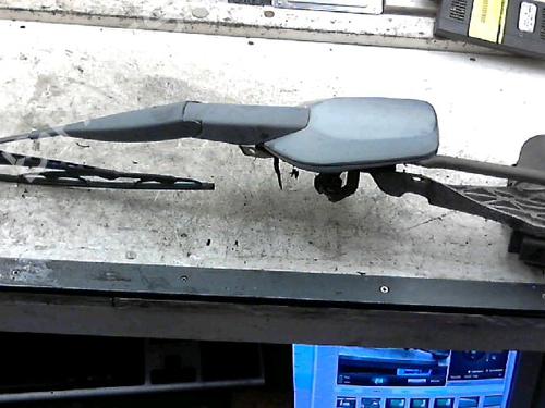Used Front wiper motor Front wiper motor MERCEDES-BENZ 124 T-Model (S124) 230 TE Cat (124.083) (132 hp) 34653416 34653416