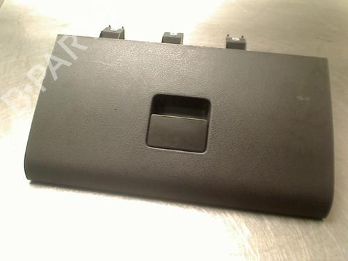 Vano posta oggetti Vano posta oggetti VW FOX Hatchback (5Z1, 5Z3, 5Z4) 1.2 (55 hp) 34686525 34686525