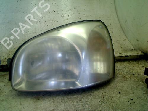 Venstre forlygte Venstre forlygte HYUNDAI SANTA FÉ I (SM) 2.4 16V 4x4 (146 hp) 34675650 34675650