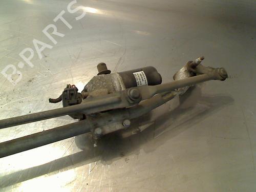 Used Front wiper motor Front wiper motor MERCEDES-BENZ B-CLASS Sports Tourer (W245) B 180 CDI (245.207) (109 hp) 34677351 34677351