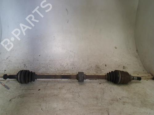 Used Right front driveshaft Right front driveshaft TOYOTA COROLLA Compact (_E11_) 1.6 (AE111_) (110 hp) 34659300 34659300