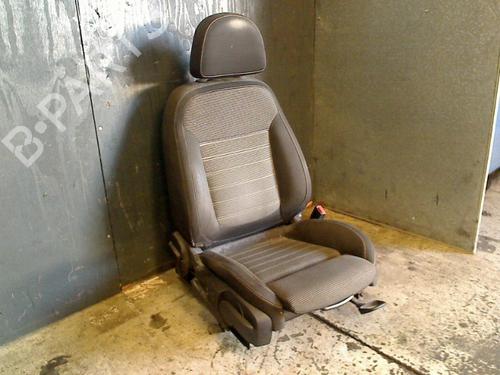 Used Right front seat Right front seat OPEL INSIGNIA A (G09) 2.0 CDTI (68) (131 hp) 34679284 34679284