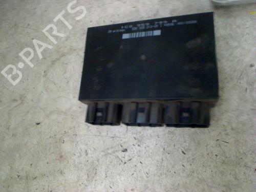 Used Switch Switch SKODA OCTAVIA I Combi (1U5) 1.9 TDI (100 hp) 34670149 34670149