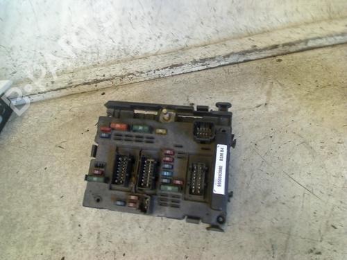 Used Fuse box Fuse box PEUGEOT 307 SW (3H) 2.0 16V (136 hp) 34671683 34671683