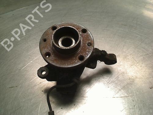 Used Left front steering knuckle Left front steering knuckle RENAULT MODUS / GRAND MODUS (F/JP0_) 1.2 (JP0C, JP0K, FP0C, FP0K, FP0P, JP0P, JP0T) (75 hp) 34688198 34688198