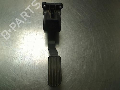 pedal-vw-crafter-30-50-van-2e_-2006-2007-2008-2009-2010-2011-2012-2013-2014-2015-2016-34691358 main image