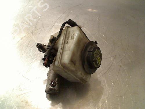 Used Brake master cylinder Brake master cylinder OPEL ASTRA H (A04) 1.6 (L48) (105 hp) 34677037 34677037