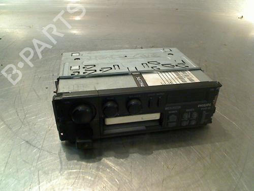 Used Radio Radio HONDA CIVIC VI Hatchback (EJ, EK) 1.4 i S (EJ9) (90 hp) 34680397 34680397