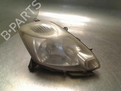 Used Right headlight Right headlight DAIHATSU SIRION (M3_) 1.3 (M301) (87 hp) 34687228 34687228