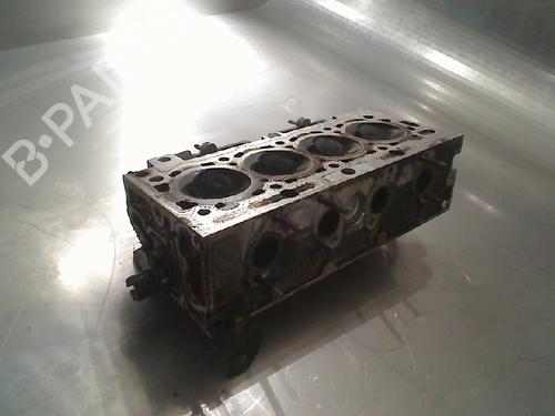 Used Cylinder head Cylinder head PEUGEOT PARTNER Box Body/MPV (5_, G_) 1.9 D (69 hp) 34676596 34676596