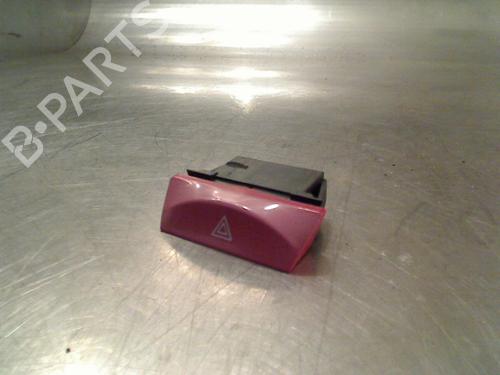 Bouton de warning Bouton de warning FIAT STILO (192_) 1.6 16V (192_XB1A) (103 hp) 34683286 34683286