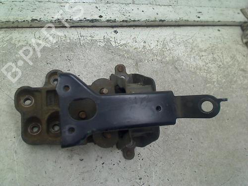 Used Engine mount Engine mount PEUGEOT 107 (PM_, PN_) 1.0 (68 hp) 34667557 34667557