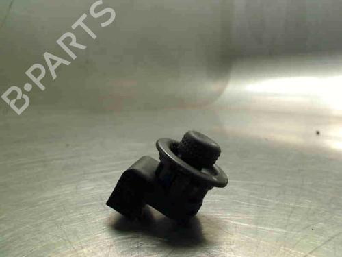 Used Mirror switch Mirror switch RENAULT MASTER II Van (FD) 2.2 dCI 90 (FD0G, FD0N, FD2G, FD2N, FD3G, FD3N) (90 hp) 34690410 34690410