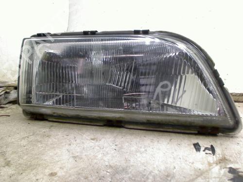 Used Right headlight Right headlight VOLVO S40 I (644) 1.8 (115 hp) 34672830 34672830