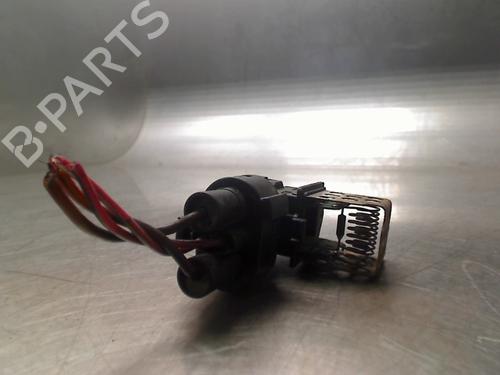 Used Heater resistor Heater resistor OPEL ASTRA G Hatchback (T98) 1.6 (F08, F48) (84 hp) 34687372 34687372