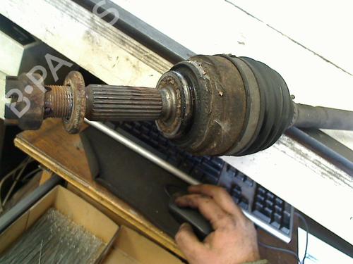 Used Right front driveshaft Right front driveshaft MITSUBISHI LANCER VI (CJ_, CP_, CK_) 1.3 12V (CK1A) (75 hp) 34658314 34658314