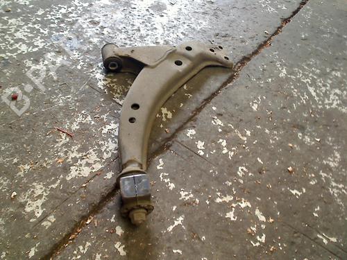 Used Right front suspension arm Right front suspension arm TOYOTA COROLLA Compact (_E9_) 1.6 i (AE92) (105 hp) 34664584 34664584