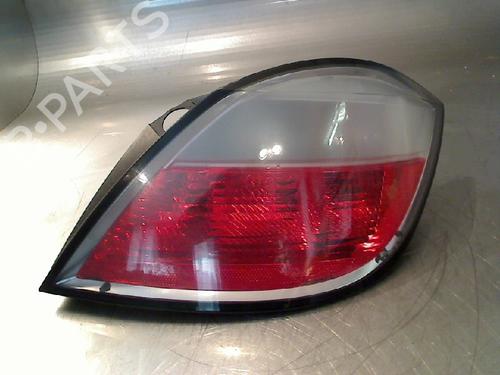 right-taillight-opel-astra-h-a04-2004-2005-2006-2007-2008-2009-2010-2011-2012-2013-2014-34677009 main image