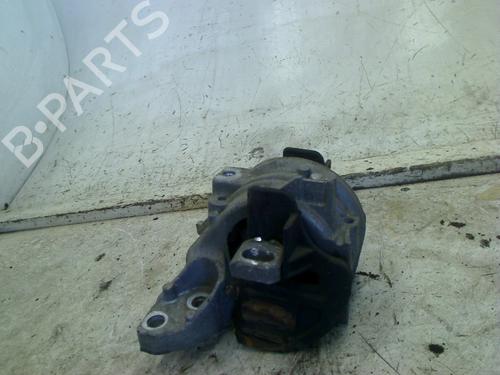 Used Engine mount Engine mount PEUGEOT 407 (6D_) 2.0 HDi 135 (6DRHRH, 6DRHRE, 6DRHRG, 6DRHRJ) (136 hp) 34671538 34671538