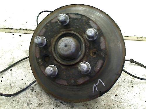Used Left front steering knuckle Left front steering knuckle MERCEDES-BENZ SPRINTER 2-t Platform/Chassis (B901, B902) 208 D (901.311, 901.312, 901.321, 902.311, 902.312,... (79 hp) 34653618 34653618