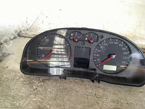 instrument-cluster-vw-passat-b5-variant-3b5-1997-1998-1999-2000-2001-34663152 main image