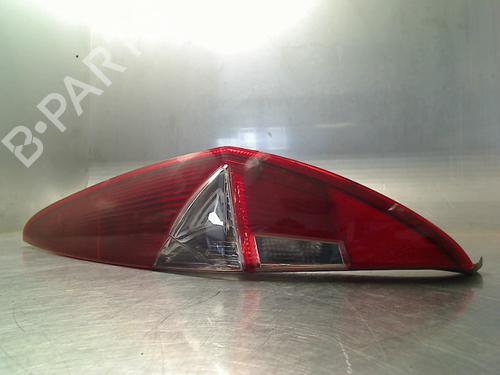 Used Right taillight Right taillight FIAT PUNTO (188_) 1.2 16V 80 (188.233, .235, .253, .255, .333, .353, .639,... (80 hp) 34688052 34688052