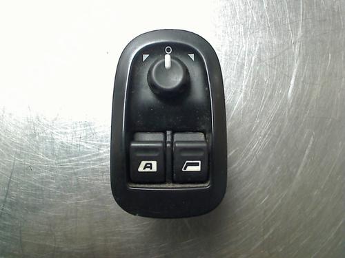 Used Switch Switch PEUGEOT 206 Hatchback (2A/C) 1.4 i (75 hp) 34690642 34690642