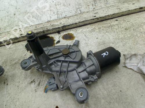 Used Front wiper motor Front wiper motor CITROËN C4 Picasso I MPV (UD_) 2.0 i 16V (140 hp) 34672747 34672747