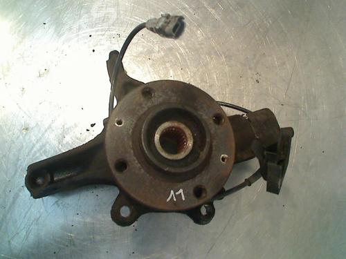 Used Left front steering knuckle Left front steering knuckle CITROËN C4 Picasso I MPV (UD_) 1.6 VTi 120 (120 hp) 34679357 34679357