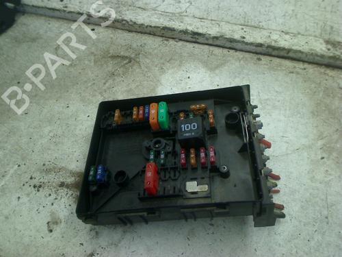 Used Fuse box Fuse box VW CADDY III Box Body/MPV (2KA, 2KH, 2CA, 2CH) 1.9 TDI (105 hp) 34671798 34671798
