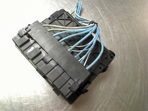 Fuse box CITROËN C5 I (DC_) 1.8 16V (DC6FZB, DC6FZE) | BP34690470E1 - Image 3