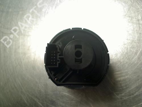 Headlight switch SKODA OCTAVIA III Combi (5E5, 5E6) 1.6 TDI | BP34690672I24 - Image 2