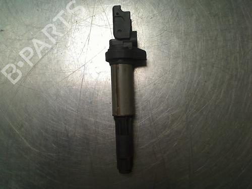 Used Ignition coil Ignition coil BMW 3 Touring (E46) 318 i (143 hp) 34688848 34688848