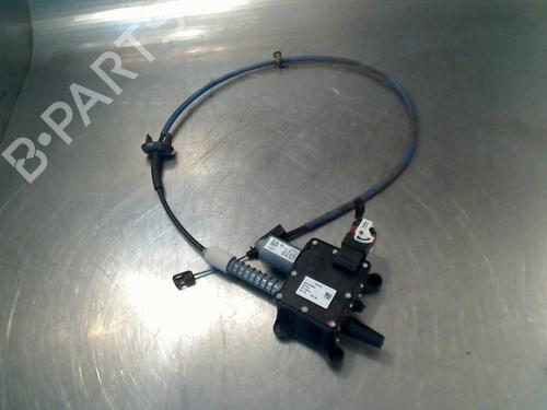Used Hand brake Hand brake PEUGEOT 5008 (0U_, 0E_) 1.6 16V (156 hp) 34683763 34683763