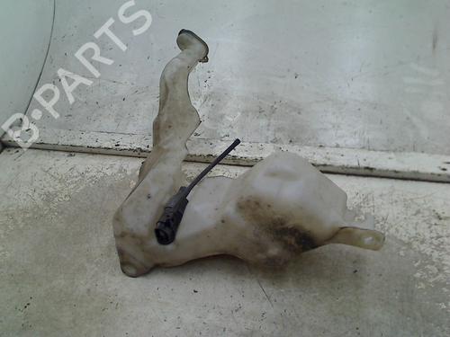Used Windscreen washer tank Windscreen washer tank RENAULT MASTER II Van (FD) 2.5 dCi 120 (FD0M, FD0U, FD0W, FD2M, FD2W, FD3M, FD3U,... (115 hp) 34666636 34666636