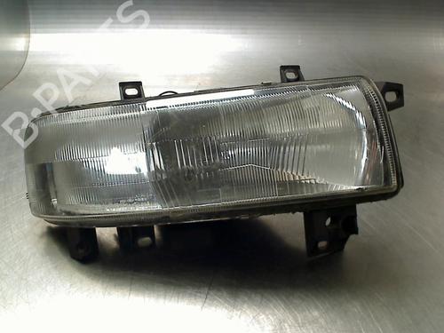 Used Right headlight Right headlight RENAULT MASTER II Van (FD) 2.2 dCI 90 (FD0G, FD0N, FD2G, FD2N, FD3G, FD3N) (90 hp) 34690413 34690413