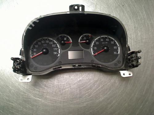 Used Instrument cluster Instrument cluster 34689824 34689824