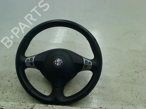 Used Driver airbag Driver airbag ALFA ROMEO 147 (937_) 1.9 JTDM 8V (937.AXD1A, 937.AXU1A, 937.BXU1A) (120 hp) 34663108 34663108