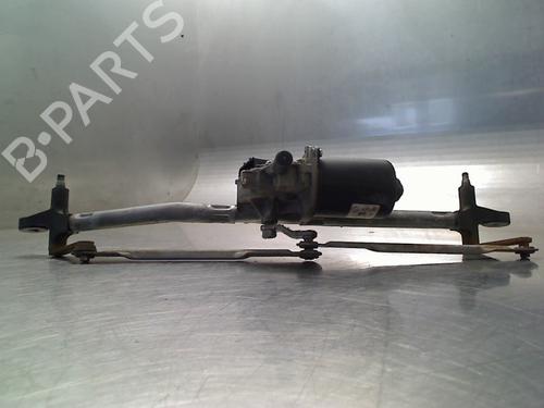Used Front wiper motor Front wiper motor FIAT PUNTO (188_) 1.2 16V 80 (188.233, .235, .253, .255, .333, .353, .639,... (80 hp) 34688061 34688061