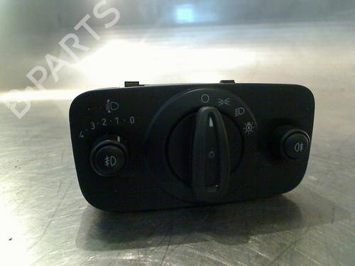 Used Headlight switch Headlight switch FORD FIESTA VI (CB1, CCN) 1.4 (97 hp) 34680356 34680356