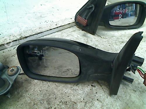 Used Left mirror Left mirror PEUGEOT 306 Break (7E, N3, N5) 1.9 D (69 hp) 34652640 34652640