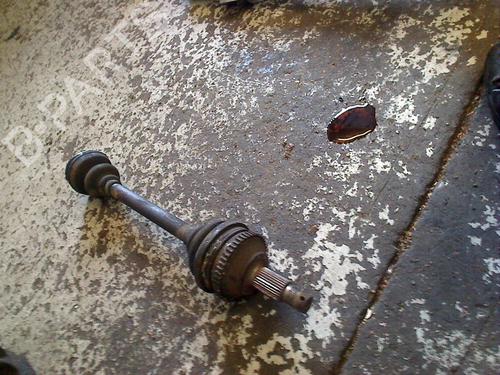 Used Right front driveshaft Right front driveshaft PEUGEOT 806 (221) 2.0 (121 hp) 34663206 34663206