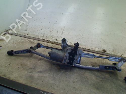 Used Front wiper motor Front wiper motor VOLVO S60 I (384) 2.4 T (200 hp) 34668774 34668774