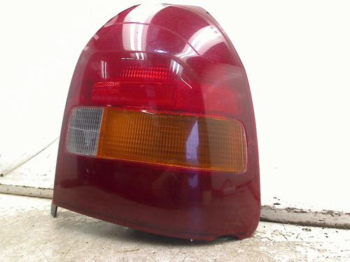 Farolim direito Farolim direito HONDA CIVIC VI Hatchback (EJ, EK) 1.4 i (EJ9) (75 hp) 34665479 34665479