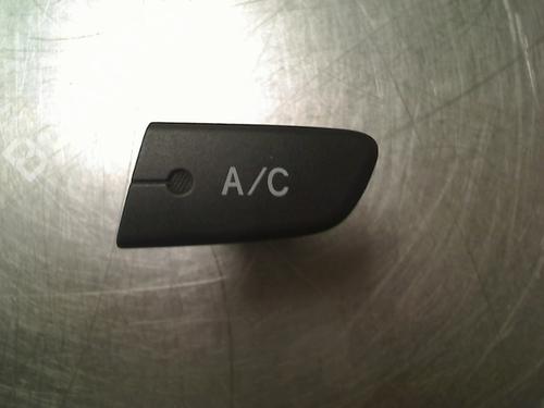 Used Switch Switch 34689629 34689629
