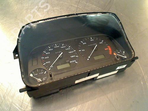 Used Display monitor Display monitor VW CADDY II Box Body/MPV (9K9A) 1.9 TDI (90 hp) 34681379 34681379
