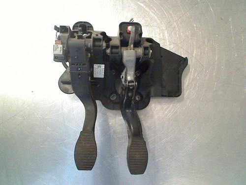 Pedal Pedal OPEL CORSA D (S07) 1.2 (L08, L68) (80 hp) 34677471 34677471